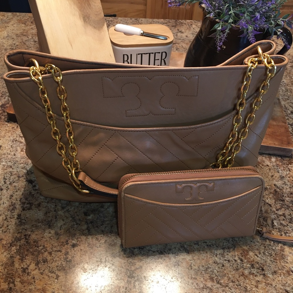 Tory Burch Alexa Slouchy Tote & Matching Wallet
